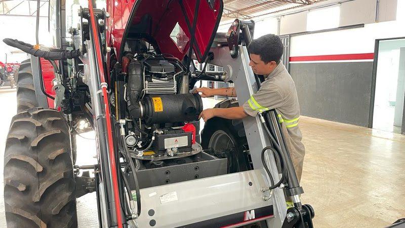 Treinamento de operadores em máquinas agrícolas