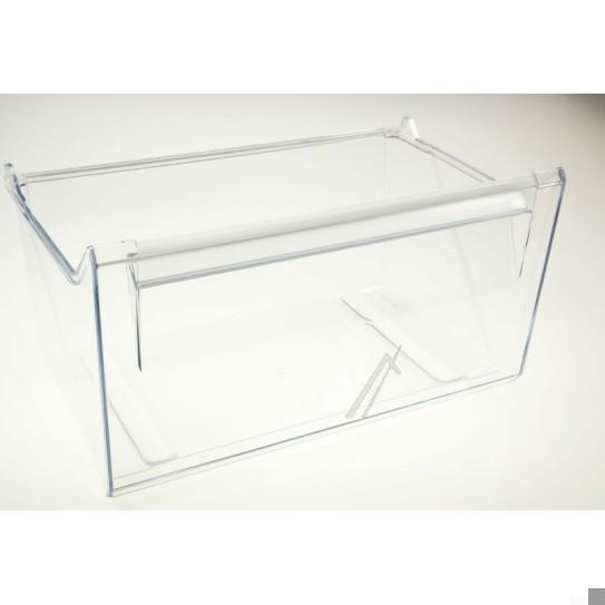 Frigorífico portátil 100L Eletrolux em uso no transporte de leite