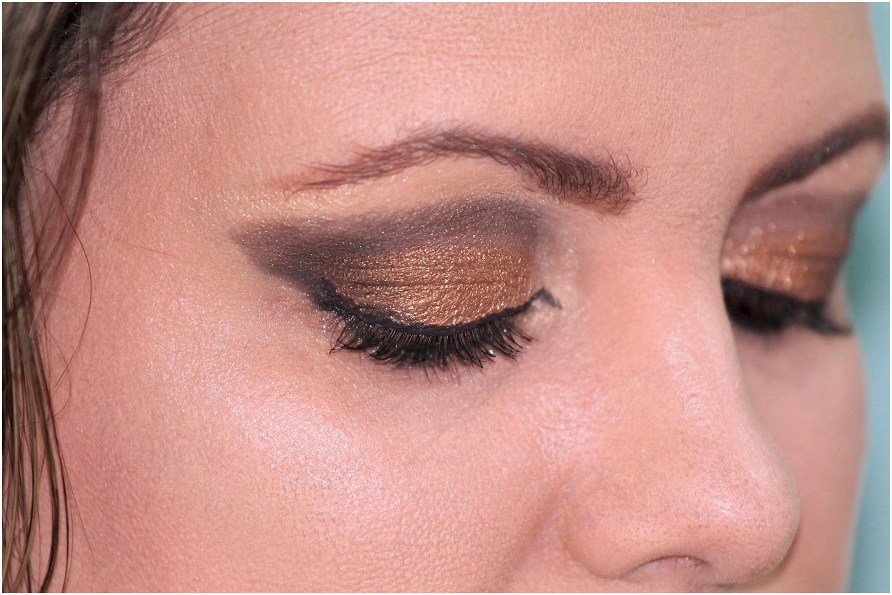 makeup, beauty, female, eyeliner, shadows, woman, golden, eyelashes, compact powder, makeup, makeup, makeup, makeup, makeup, eyeliner, eyeliner