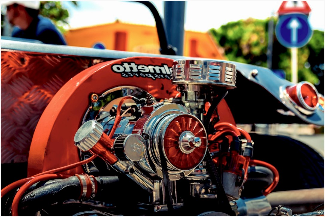 red and black motorcycle engine
