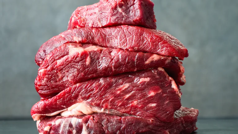Carne bovina em cortes, imagem contextual da abertura tarifária do Marrocos